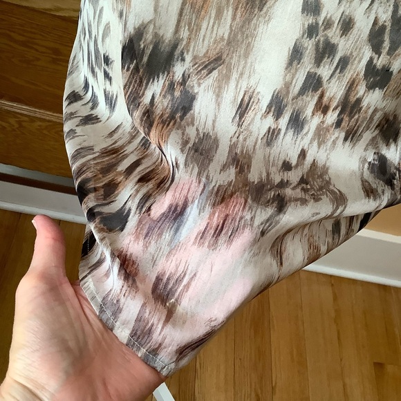 VINTAGE Silk Chiffon Animal Print Blouse Size M - Picture 8 of 13